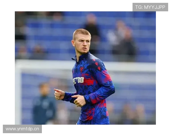 萨拉赫与哈兰德进球效率及位置差异解析 萨拉赫与哈兰德进球效率及位置差异解析