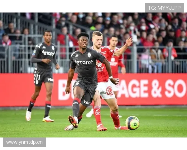 乔纳森·戴维对阵法甲豪门关键战表现解析