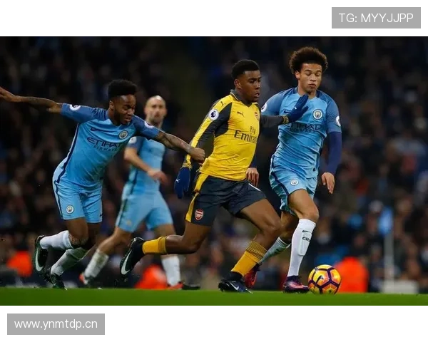 斯特林与萨内：边路爆点分化，前者更倚重内切终结，后者倾向外侧传射