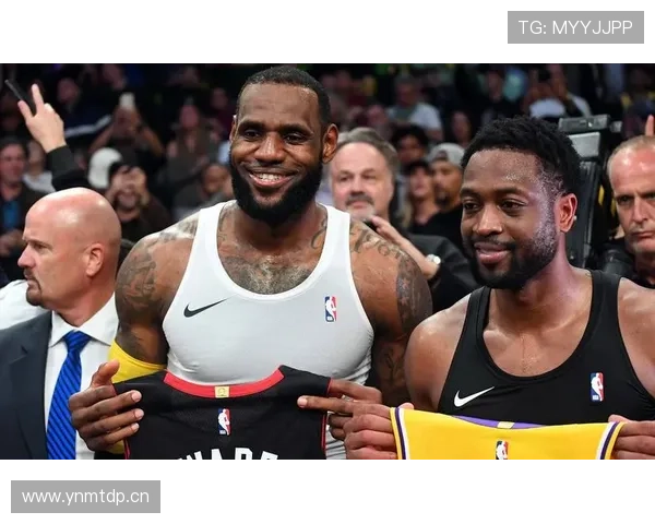 韦德通过无球切入创造得分机会明显优于同位置对手